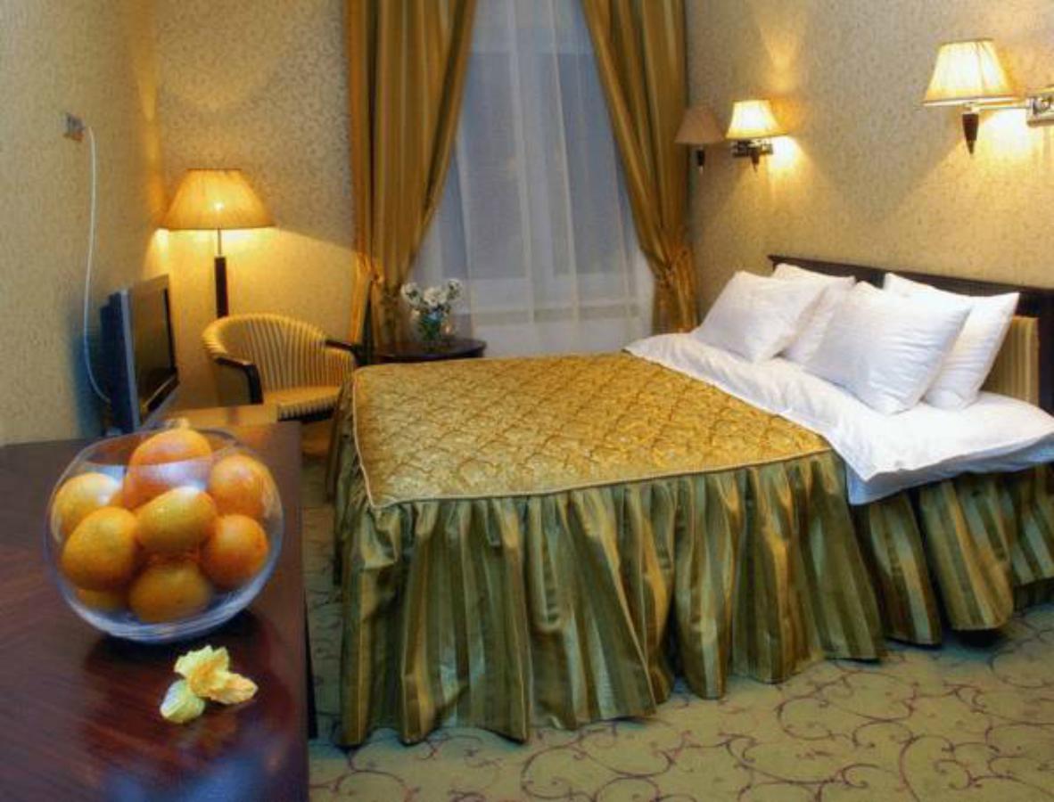 Royal Hotels And Spa Resorts Promenad Truskavets Buitenkant foto
