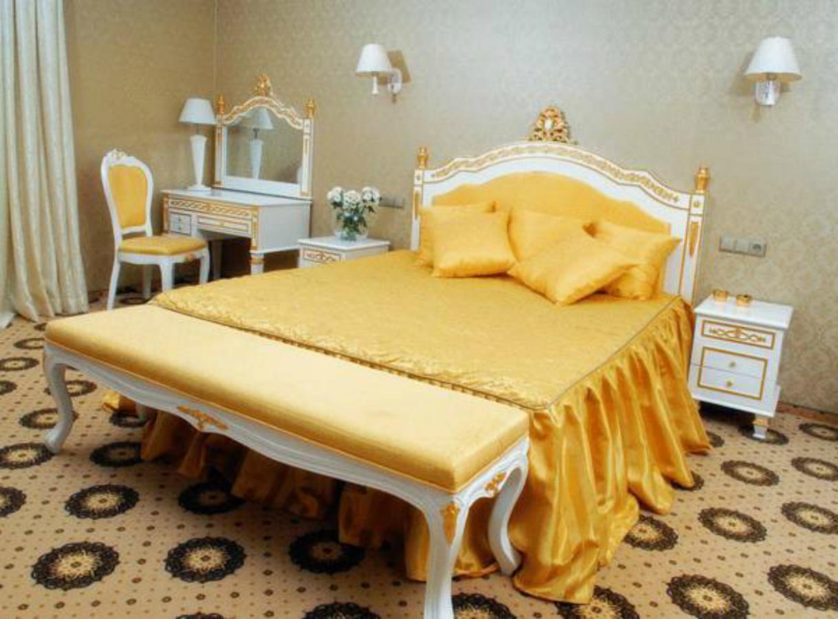 Royal Hotels And Spa Resorts Promenad Truskavets Buitenkant foto