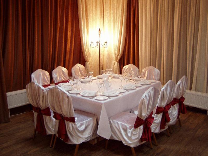Royal Hotels And Spa Resorts Promenad Truskavets Buitenkant foto